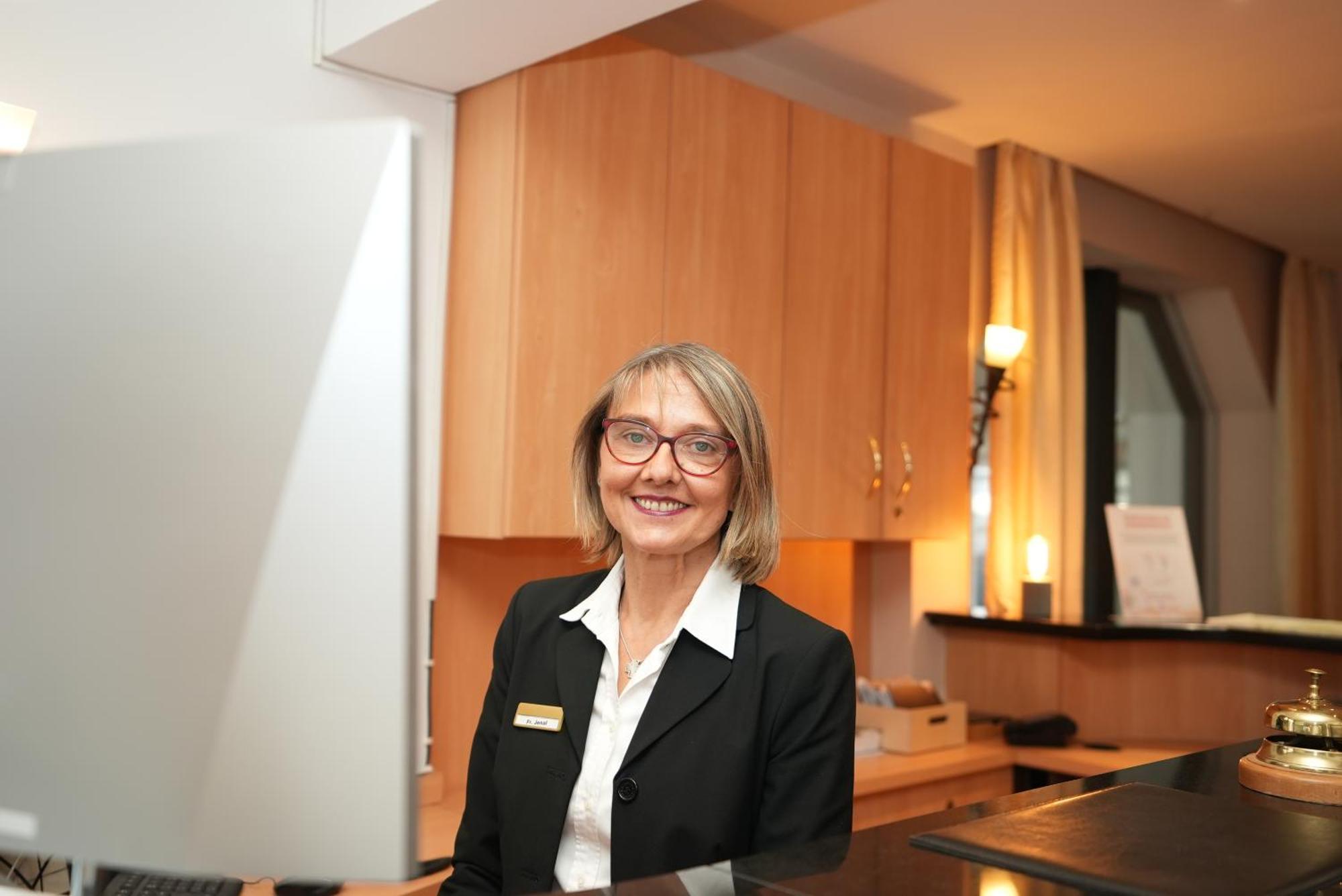 Uno Hotel Posthof Saarlouis Exterior photo